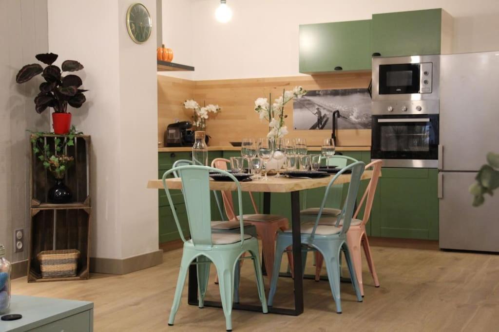 Chez Franck Et Gisele Apartamento LʼIsle-sur-la-Sorgue Exterior foto