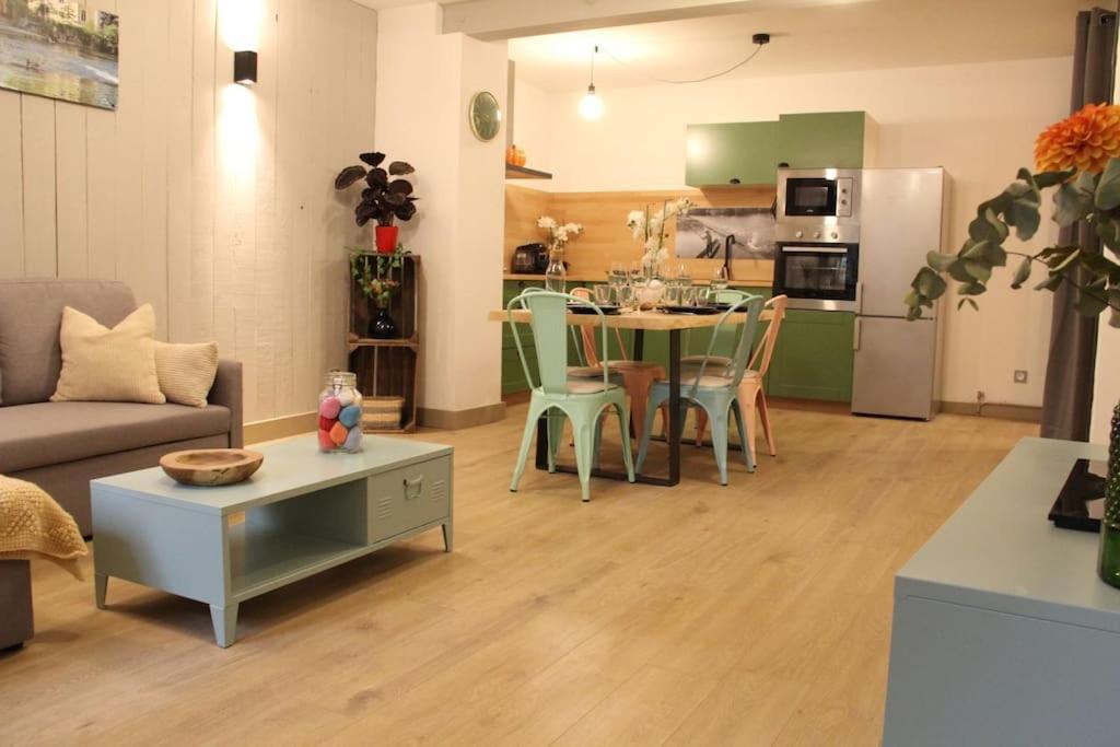 Chez Franck Et Gisele Apartamento LʼIsle-sur-la-Sorgue Exterior foto